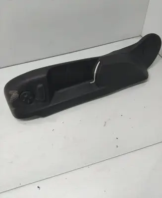 Volkswagen PASSAT B6 Seat trim 3C0881317H