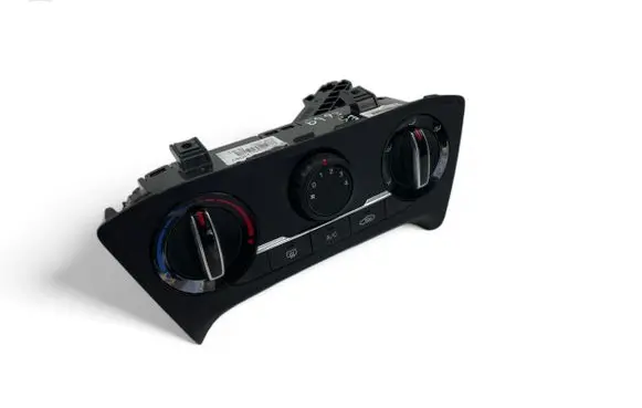Hyundai i20 (GB IB) Interior fan control switch 97250C8011