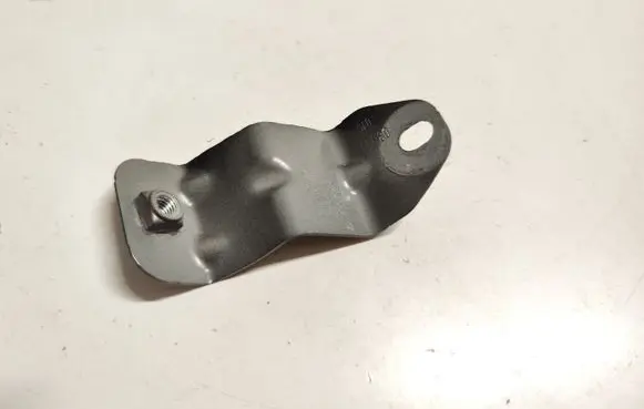 Audi A4 S4 B9 Fender mounting bracket 8W0821471