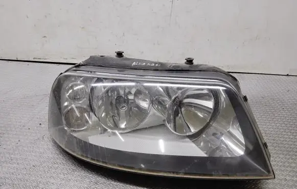 Seat Alhambra (Mk1) Headlight/headlamp 7M7941016M 0301182212