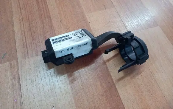 Chrysler Voyager Immobiliser reader (aerial) P04727338AE 5WY7227E TKJ2944A0351