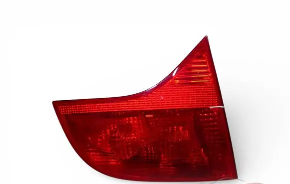 Audi A4 S4 B7 8E 8H Tailgate rear/tail lights 8E9945093