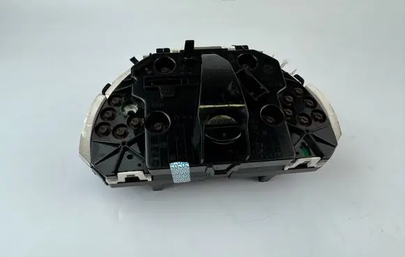 Smart ForTwo I Speedometer (instrument cluster) 88546046