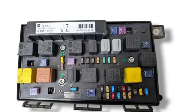 Opel Zafira B Fuse module 5DK009464-20 13250231