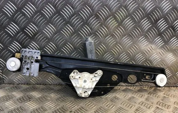 Mercedes-Benz E W211 Rear window lifting mechanism without motor 2117300246
