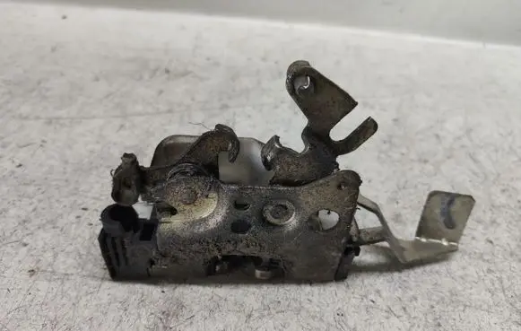 Peugeot Boxer Front door lock