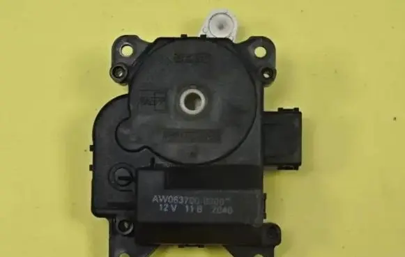 Honda Civic Air flap motor/actuator AW063700-8300 AW0637008300