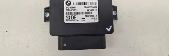 BMW 5 F10 F11 Hand brake control module 1563163 23122010 685370301