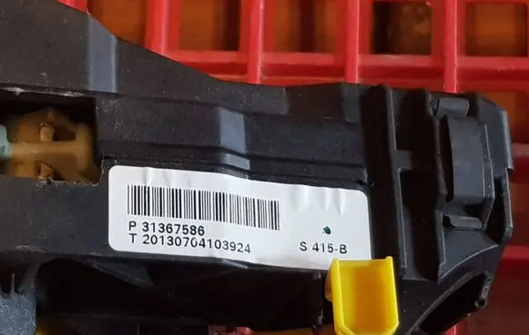 Volvo S60 Gear shifter/selector 31367586 S415B T20130704103924