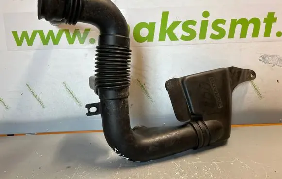 Subaru Impreza II Air intake hose/pipe A12AE03
