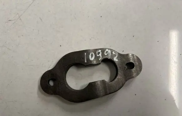 Mazda 6 Fuel Injector clamp holder 2l110519