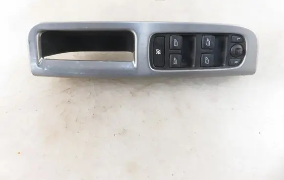 Volvo V50 Electric window control switch 30658444