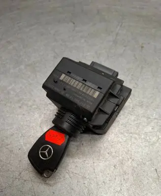 Mercedes-Benz E W211 Ignition lock 2115451008 33002205 1003026460206166