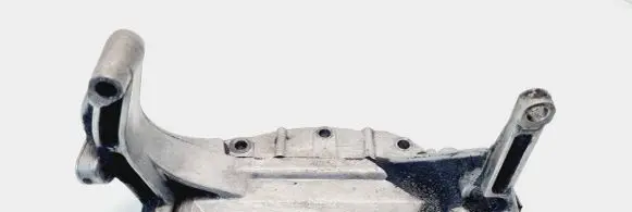 Audi A4 S4 B5 8D Gearbox mounting bracket 050199307