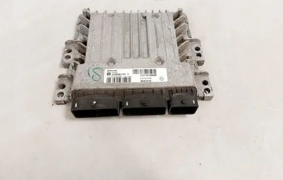 Nissan Juke I F15 Engine control unit/module ECU S180067163A 237101082R