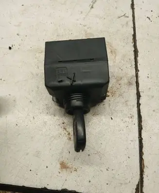 Mercedes-Benz E W211 Ignition lock 2115451008 33002207