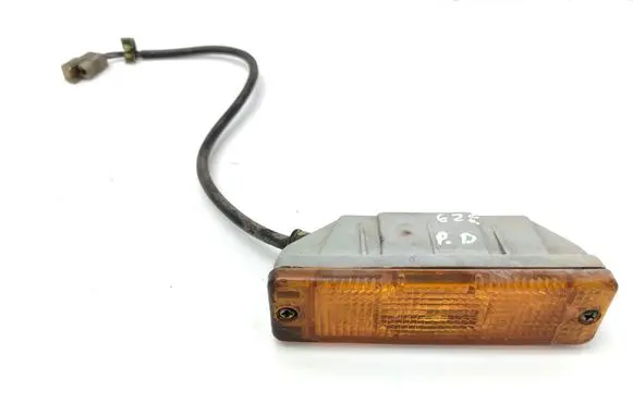 Volkswagen Polo II 86C 2F Front indicator light 42609