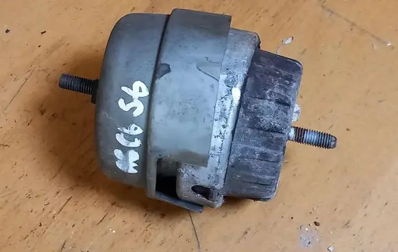 Audi A6 S6 C6 4F Engine mount vacuum valve 4F0199392
