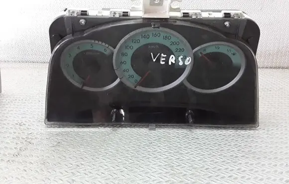 Toyota Corolla Verso AR10 Speedometer (instrument cluster) 838000F090
