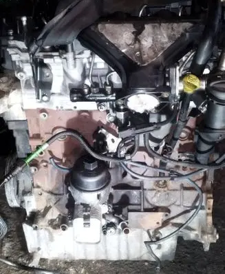 Ford Kuga I Engine D4204T 8V4Q6007AA 6906010