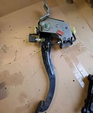 Hyundai i20 (PB PBT) Brake pedal bracket assembly 