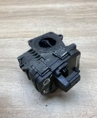 Opel Zafira B Engine shut-off valve 48CPD4 4VNADP3F