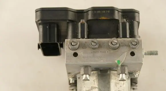 Dacia Sandero ABS Pump 476603249R
