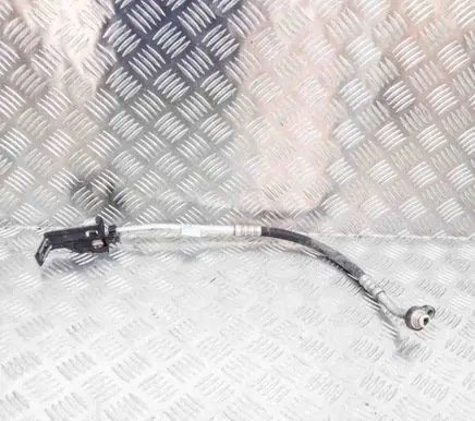 Ford Focus Air conditioning (A/C) pipe/hose
