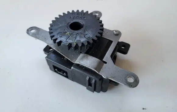Toyota Verso A/C air flow flap actuator/motor 