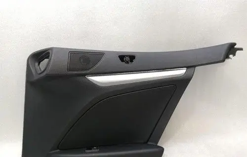Mercedes-Benz E C207 W207 Engine cover (trim) A2076906325