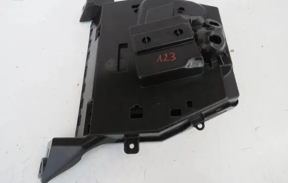 Volvo XC60 Other engine bay part 31450239