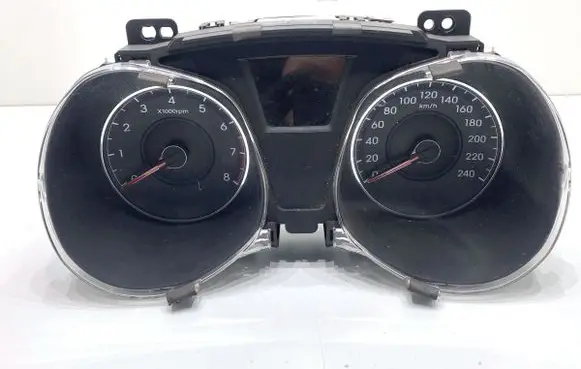 Hyundai ix20 Speedometer (instrument cluster) 940031K070