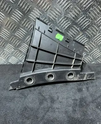Skoda Scala Radiator trim 657121764A