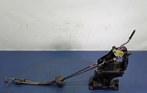 Peugeot 3008 I Gear shift rod 9682353780
