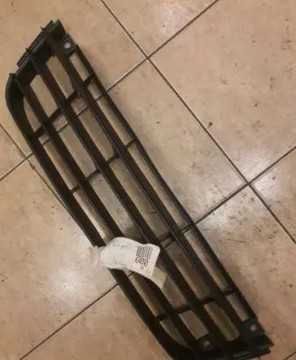 Volkswagen Touran I Front bumper lower grill FA30505 R1505