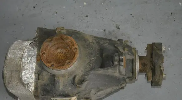 BMW 3 E90 E91 Rear differential 759885501
