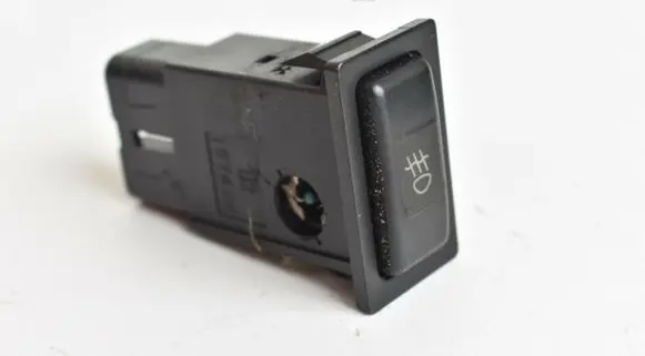 Toyota Hilux (AN10, AN20, AN30) Fog light switch 157438