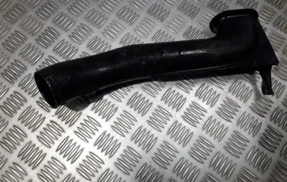 Opel Astra G Air intake hose/pipe 90572057aq f572057d