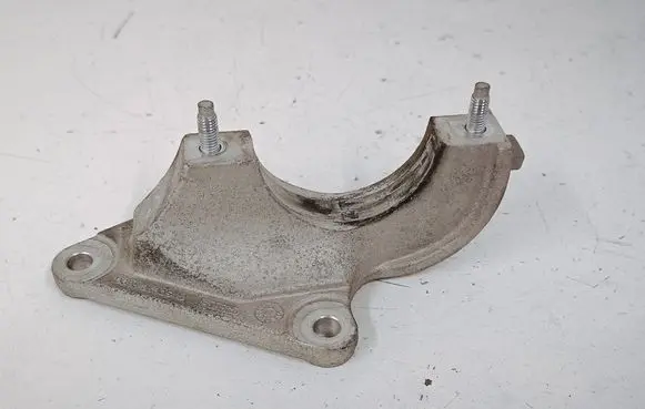Ford Fusion II Driveshaft support bearing bracket DG983K305AA