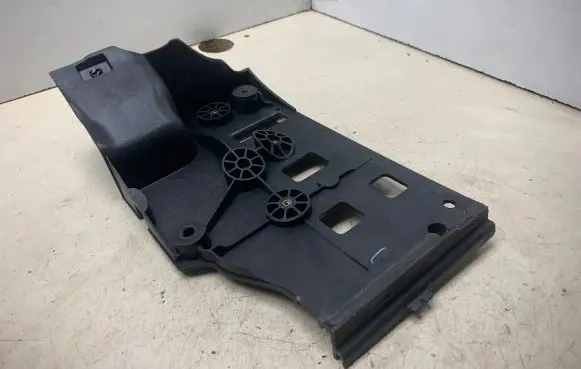 Battery box tray