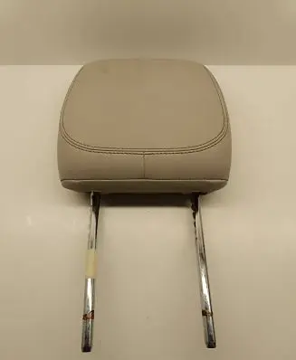 Chrysler Pacifica Front seat headrest 