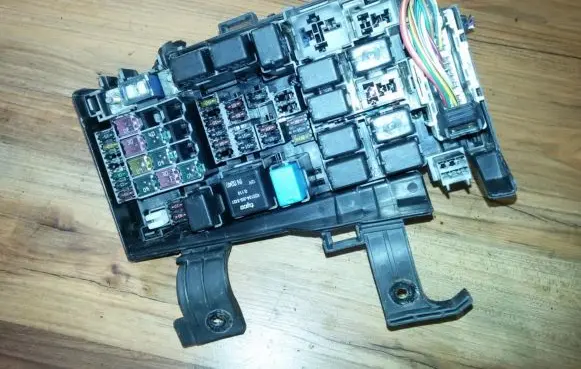 Mazda 6 Fuse box set