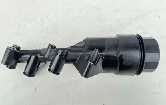 Mercedes-Benz A W176 Engine oil radiator A6511801065