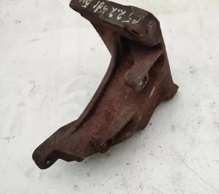 Peugeot 407 Engine mounting bracket 9661872580