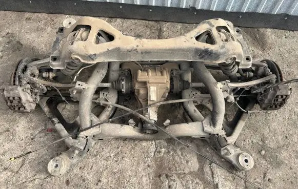 Volkswagen Touareg I Rear suspension assembly kit set 