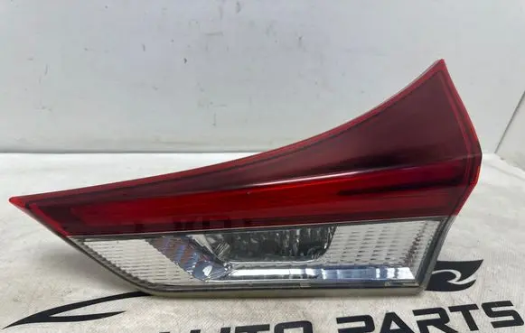 Toyota Auris E180 Tailgate rear/tail lights 02344 000018671