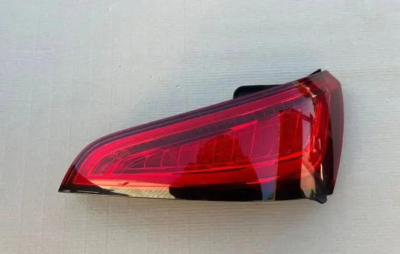 Audi Q5 SQ5 Rear/tail lights 8H0945094C 8R0945094C AU416PAI2