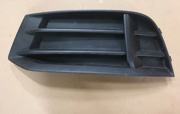 Audi A3 S3 8V Front bumper lower grill 8V5807681AA