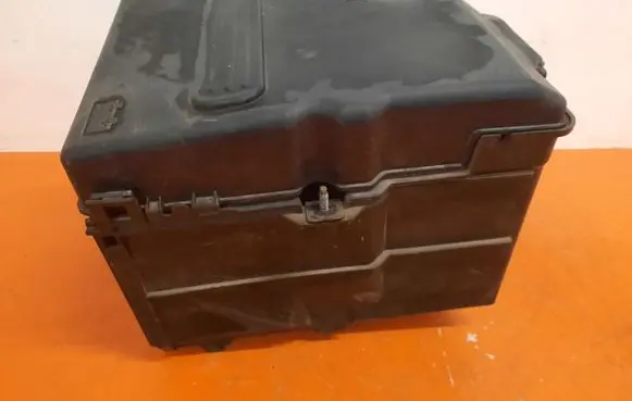 Audi A8 S8 D3 4E Battery box tray Z60118593