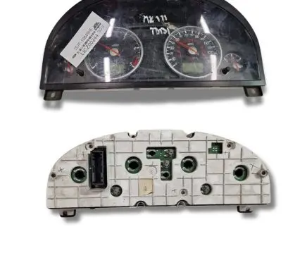 Ford Mondeo Mk III Speedometer (instrument cluster) 1S7F-10849HE